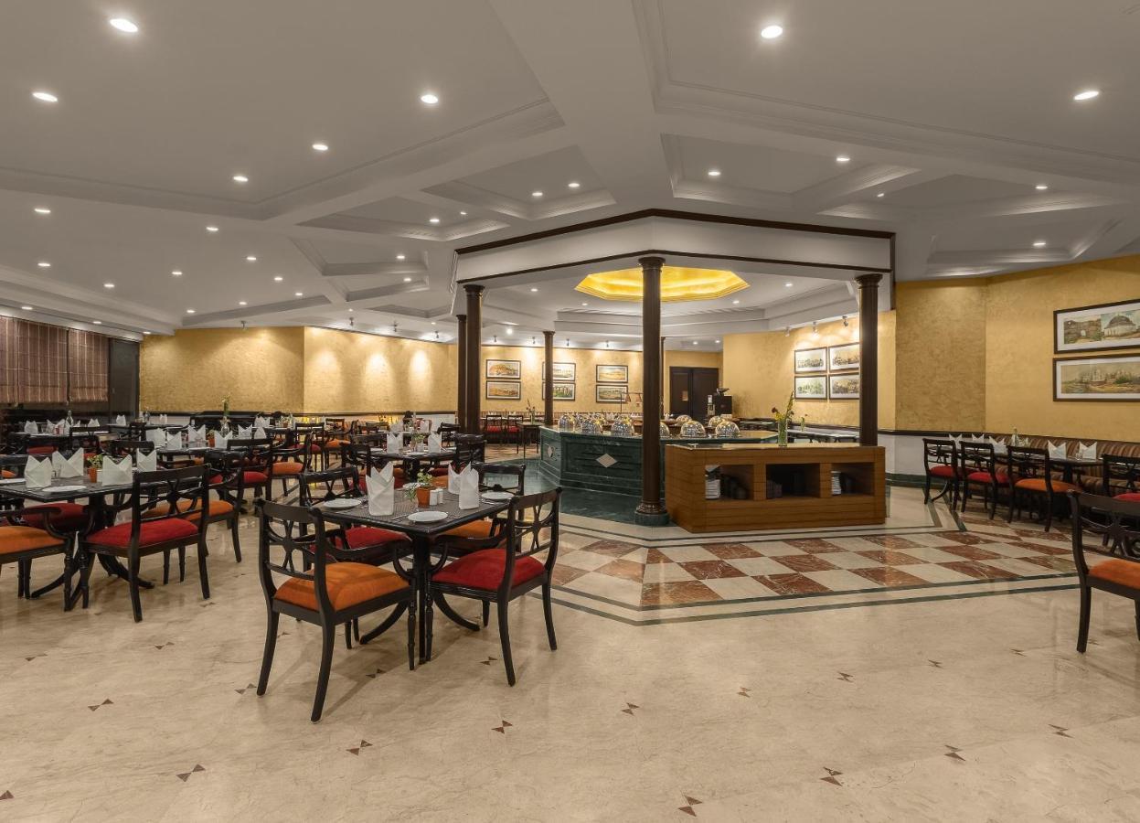 Sarovar Portico Surajkund New Delhi Exteriör bild