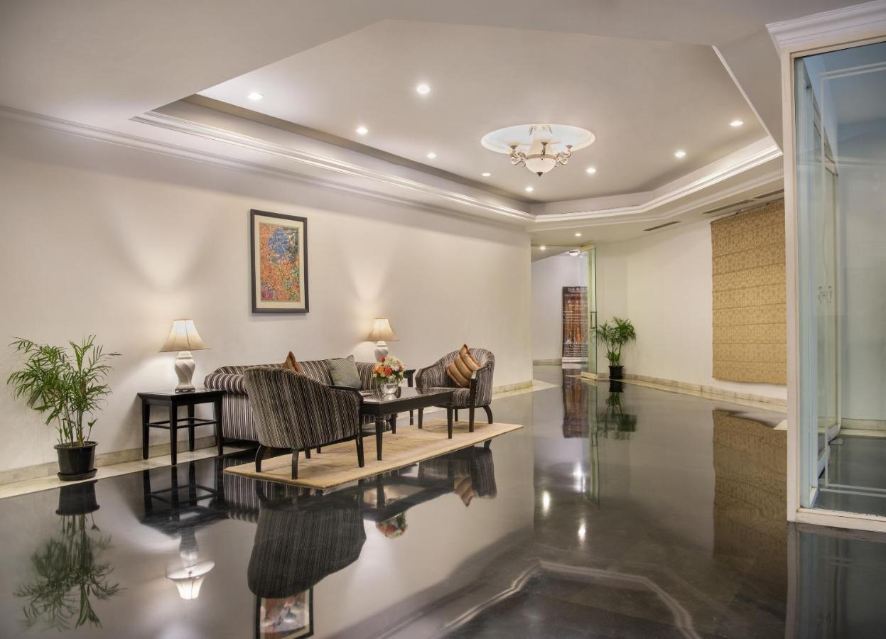 Sarovar Portico Surajkund New Delhi Exteriör bild
